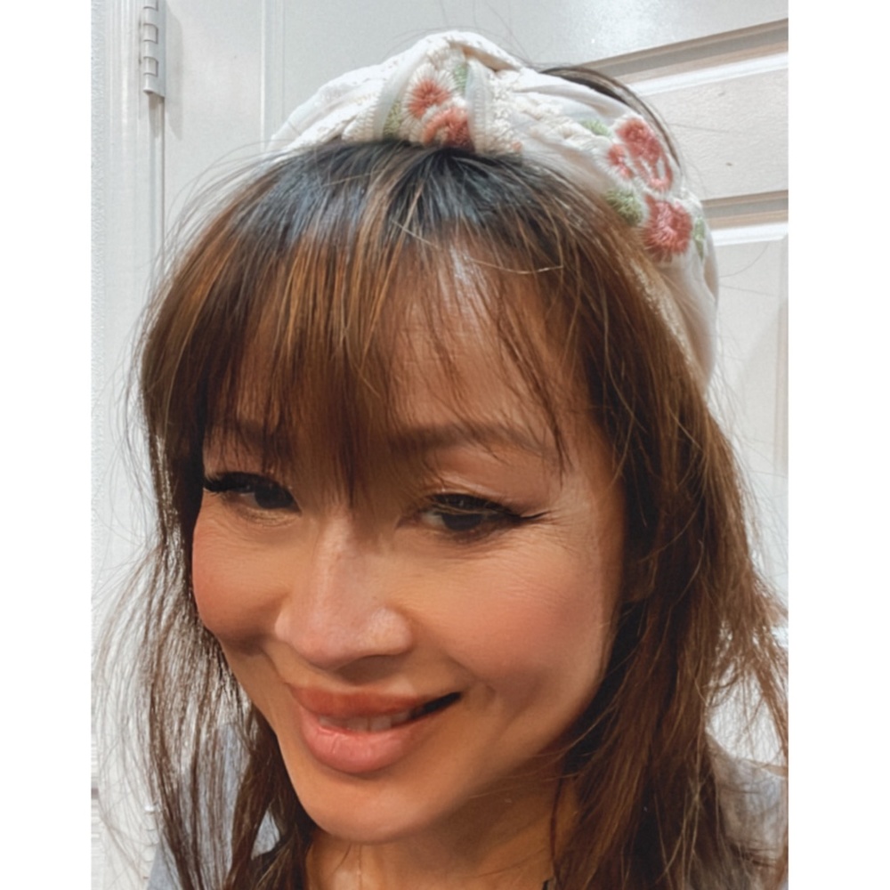 Boho Floral Lace Romantic Headband - Picture 12 of 13